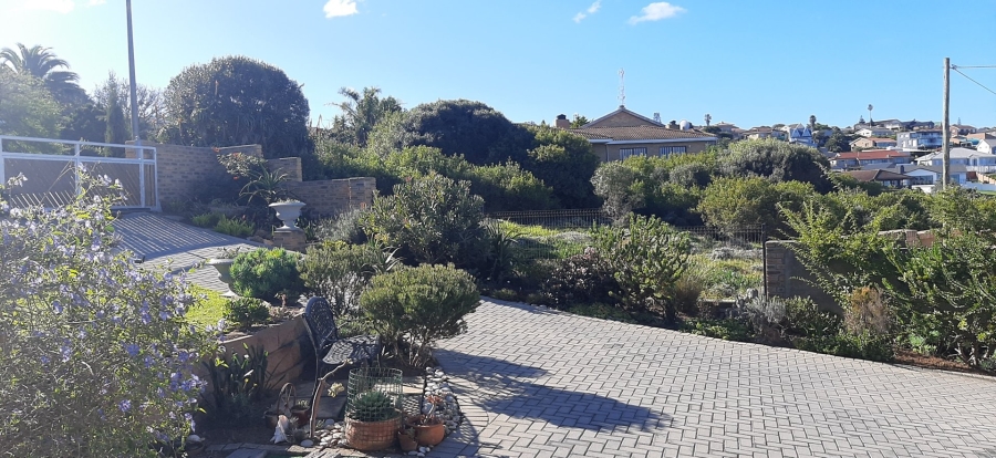 3 Bedroom Property for Sale in Dana Bay Western Cape